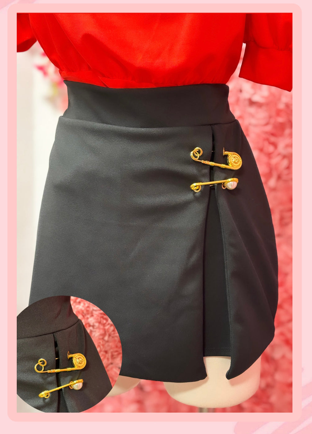 Black V.S Skort