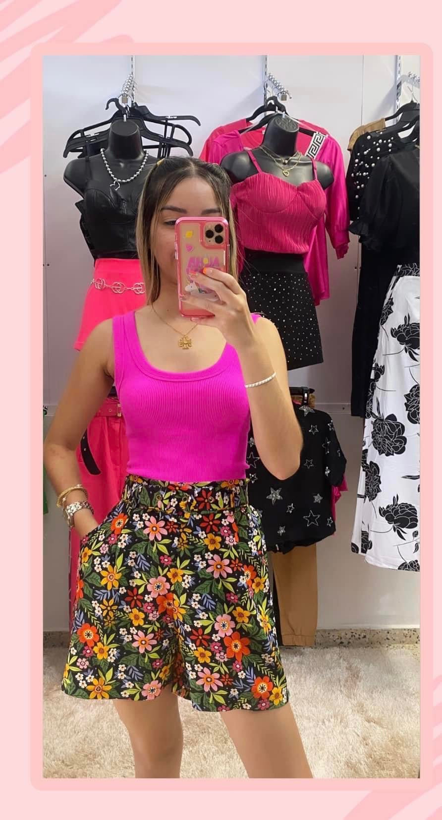 FLORAL BLACK SHORT