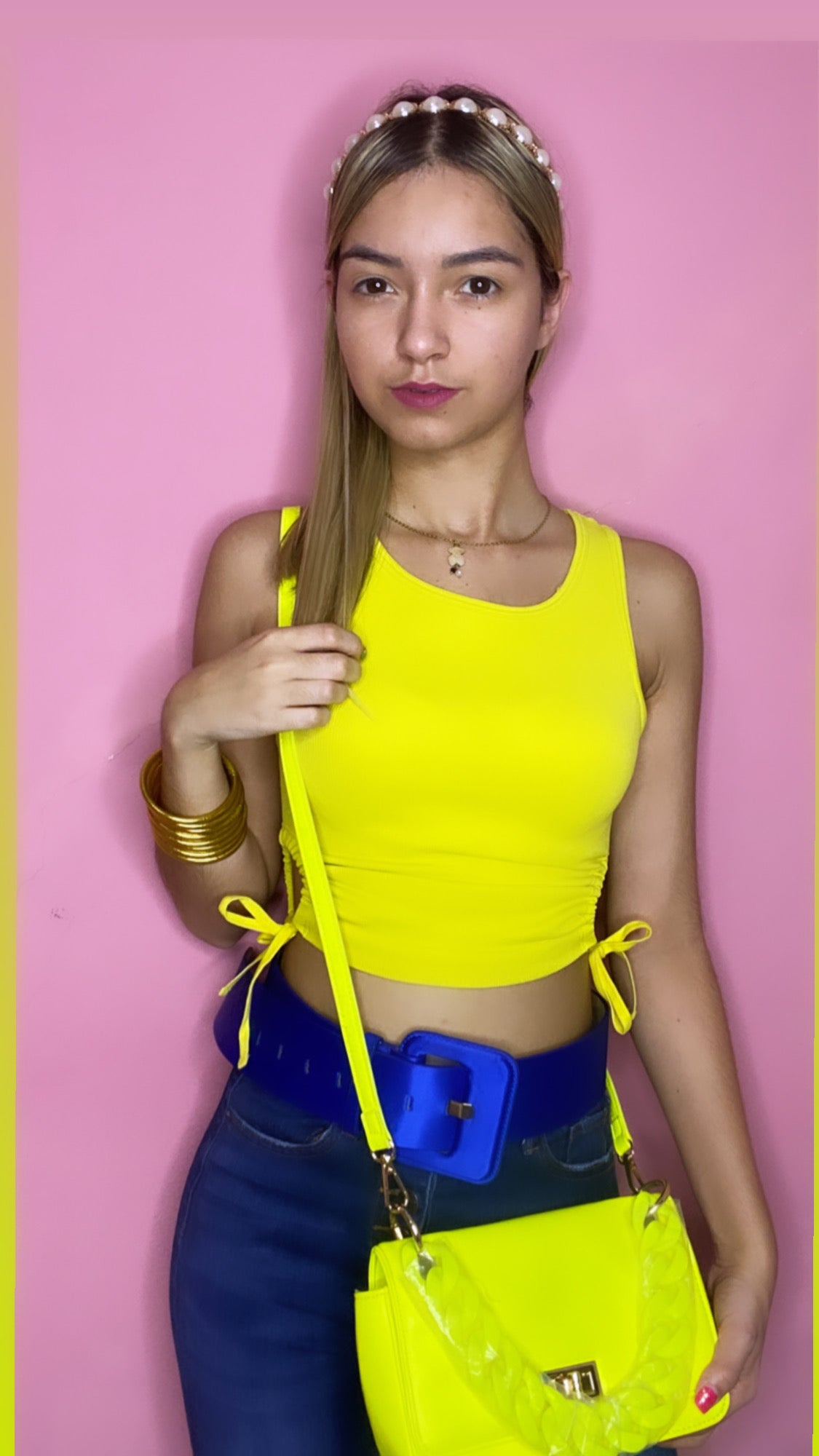 NEÓN YELLOW BASIC