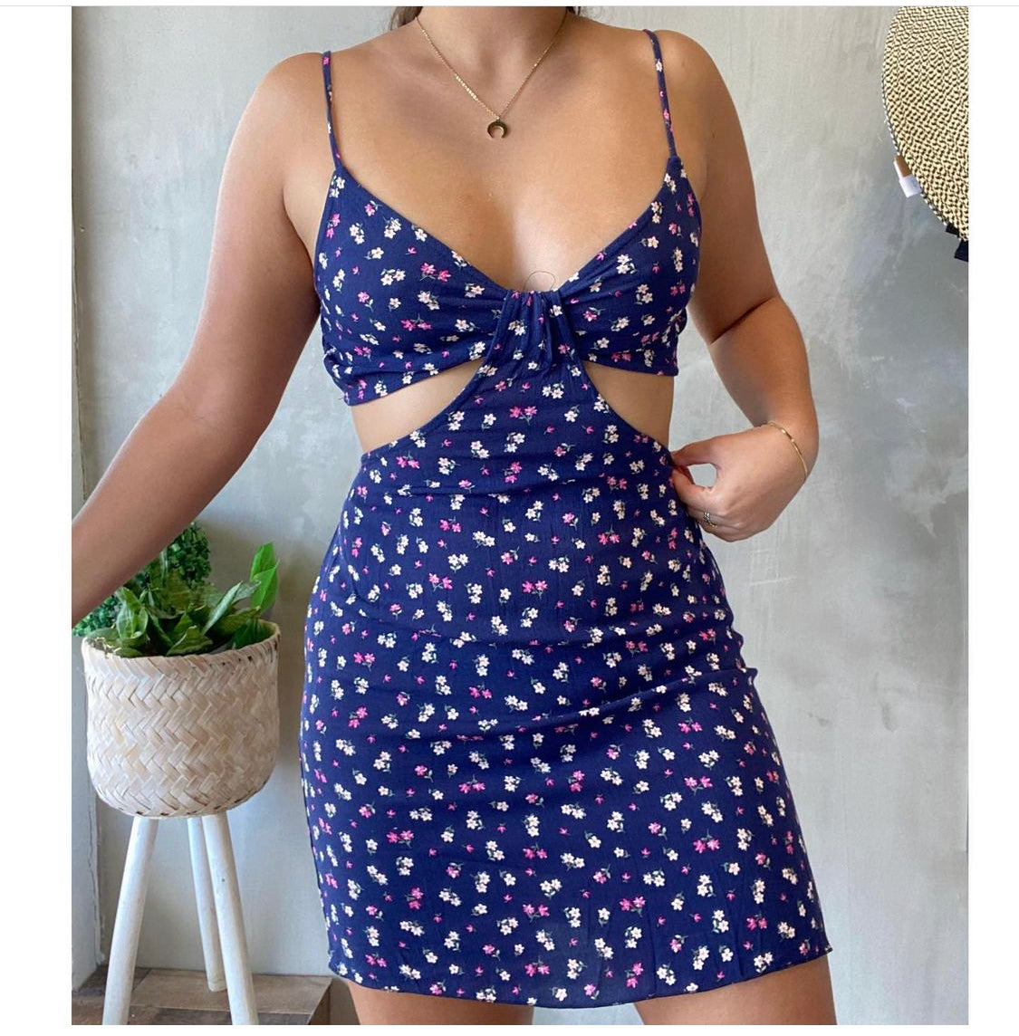 NAVY CUT OUT DRESS