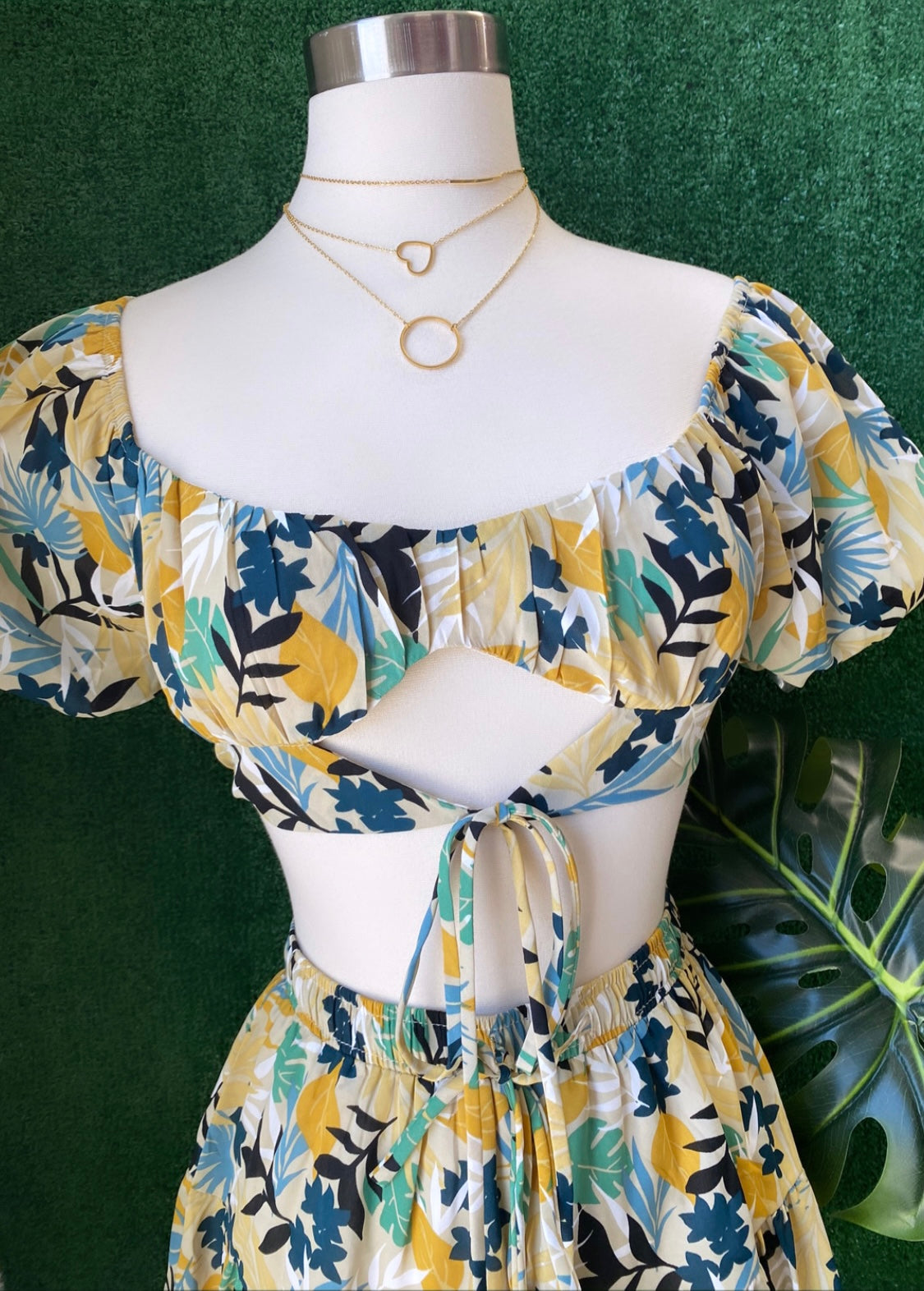 KAROLA FLORAL SET