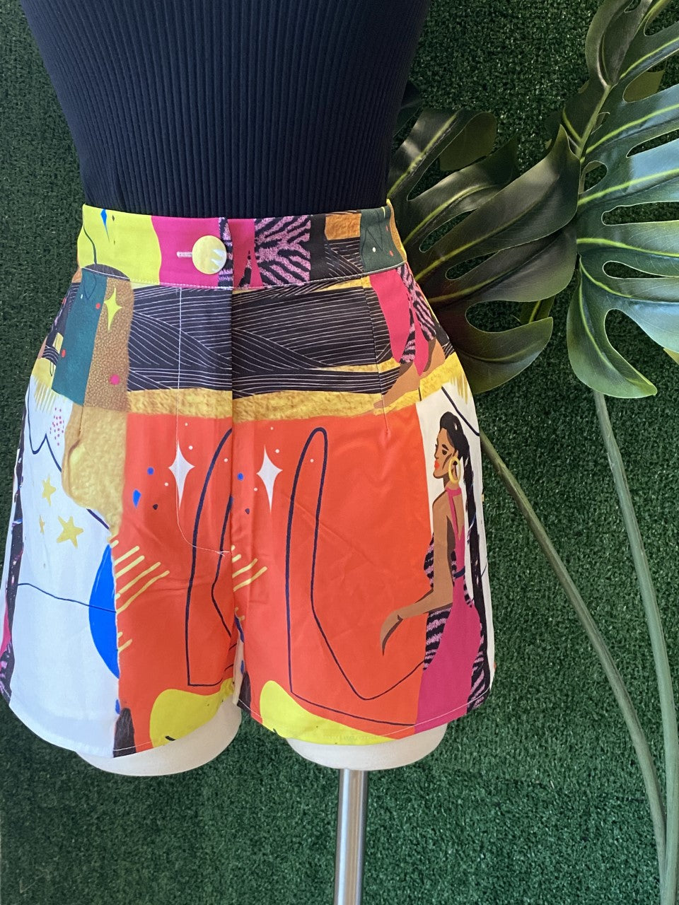 PRINT FASHION SHORT