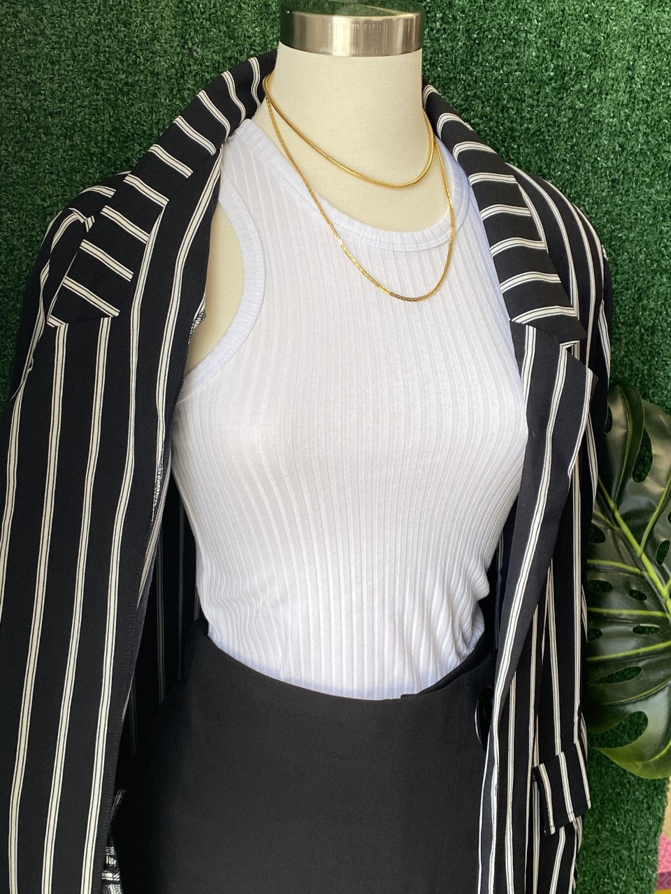 WHITE & BLACK BLAZER